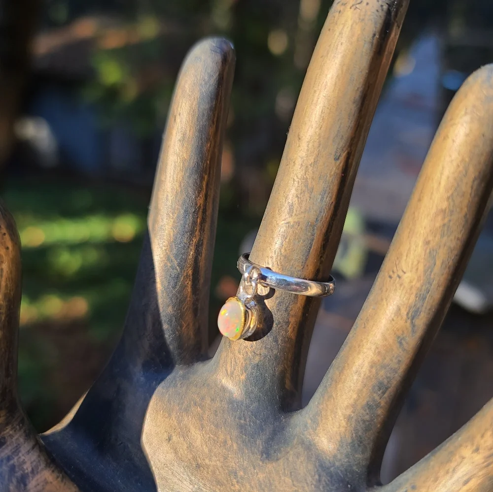 Fire 🔥 Opal sterling & gold charm ring sz8 - Picture 8 of 10